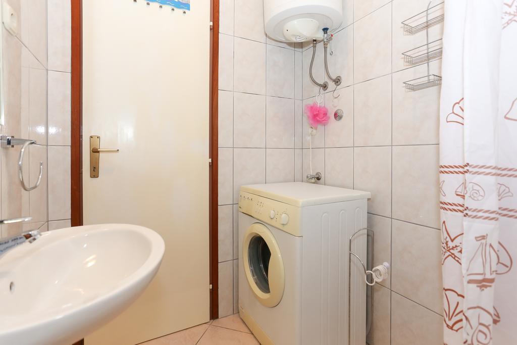 Apartments Ivan Trogir Exterior photo