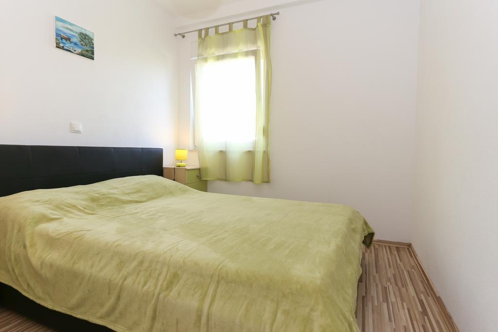 Apartments Ivan Trogir Exterior photo